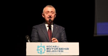 ‘Akif’e olan borcumuzu ancak Asım’ın Neslini anlayarak ödeyebiliriz’