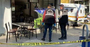 Husumetlisini silahla göğsünden vurdu