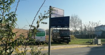 Trafik tabelalarına bakım gerekli