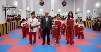 Kick Boks sporcuları terfi etti