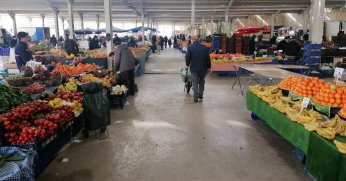 Pazarda yarıyıl tatili durgunluğu