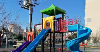 Çocuk parkına aydınlatma gerekli