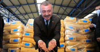 Büyükşehir’den çiftçilere tohum ve gübre desteği