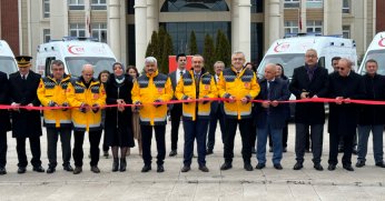 112 Acil Sağlık filosuna 4 yeni ambulans katıldı