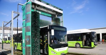 Otobüs temizliğinde gri su ile su tasarrufu