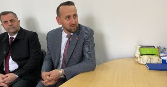 ‘Gölcük’e vizyon vaat ediyoruz’