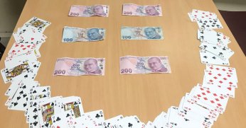 Kumar oynayan 3 kişiye para cezası