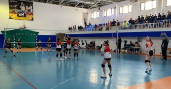 Voleybol turnuvası başladı