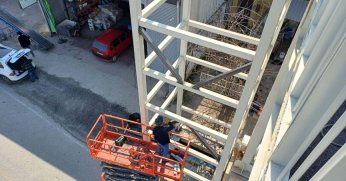 D-100’deki üstgeçitte imalatlar yapılıyor