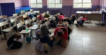 Öğrencilere deprem bilinci aşılanıyor