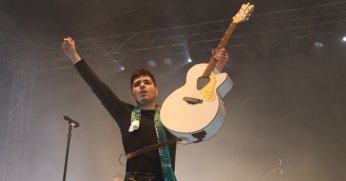 Kadın Festivali’nde Emir Can İğrek rüzgarı