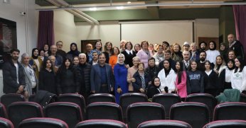 Çınarlarımız, liseli gençlerle bir arada