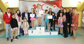 Buz pateninde gururumuz oldular