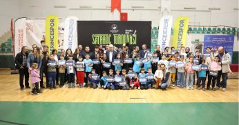 Derince’de satranç şöleni yaşandı