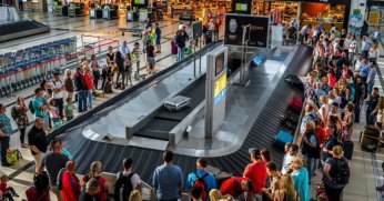 Tatilde 6 milyon 852 bin kişi hava yolunu kullandı