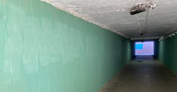 Altgeçit duvarları boyandı