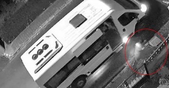 Apartmanın önünden çöp bidonu çaldılar