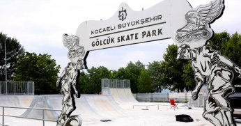 Büyükşehir’den Gölcük sahiline skate park