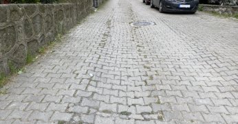 Ara sokakta çökme sorunu giderilmeli