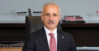 Hava yolunu tercih eden yolcu sayısı 5 ayda 82 milyonu geçti