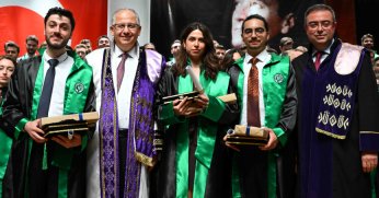 Tıp Fakültesi’nde mezuniyet heyecanı