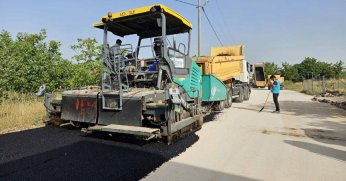 Yollar ve kaldırımlar bayrama hazırlandı