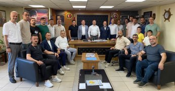 Türk Harb-İş’te bayram kutlandı