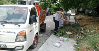 Başiskele’de yaz temizliği sürüyor