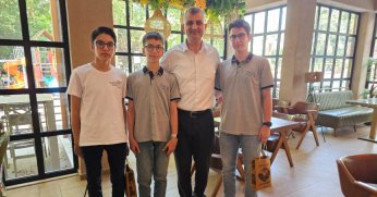 Başkan Sezer, LGS birincileri ile buluştu