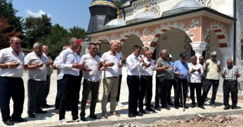 Kaynarca Camii ibadete açıldı