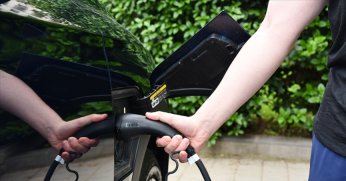 Elektrikli araç şarj ünitelerinin kurulumu kolaylaştırılacak
