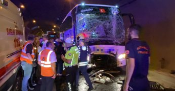 4 aracın karıştığı kazada 15 yaralı