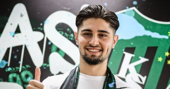 Furkan Özyapı, Bursaspor'a kiralandı