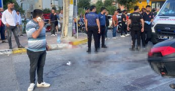 Motokurye tartıştığı 2 kişiyi bıçakladı