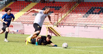 Gölcükspor özel maçı kazandı