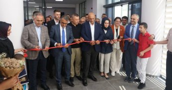 Özel bireylerin el emekleri sergilendi