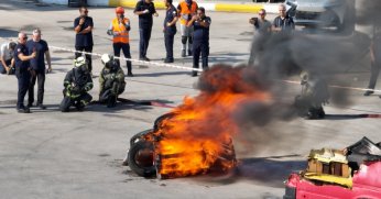 Büyükşehir İtfaiyesi tatbikatta tam not aldı