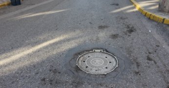 Sallanan kanal kapağı sağlamlaştırılmalı