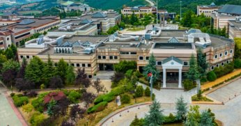 KOÜ, yine ön sıralarda