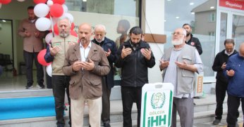 İHH’nın yeni binası dualarla açıldı