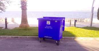 Faruk Demirer’e yeni çöp konteynırları