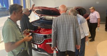 65 yaş üstü çınarlar TOGG’u deneyimledi