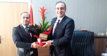 Hemşehrilerinden Müdür Şenel’e ziyaret