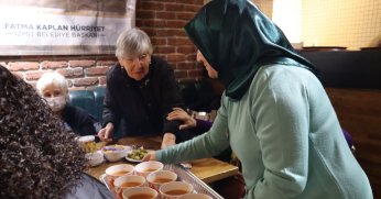 Glütensiz Mutfak Atölyesinde ayın tarifi tarhana çorbası