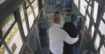 Otobüs şoföründen örnek davranış