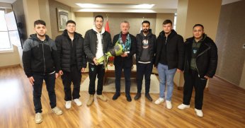 Üni Hodri Meydan’dan Büyükakın’a ziyaret