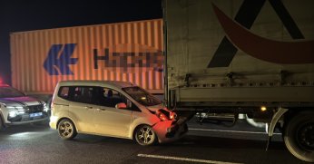 Otoyolda zincirleme kaza: 2 yaralı