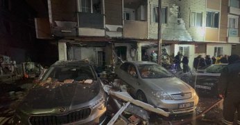 4 katlı binada doğal gaz patlaması: 13 yaralı