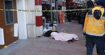 Korkunç cinayet: Herkesin gözü önünde öldürdü