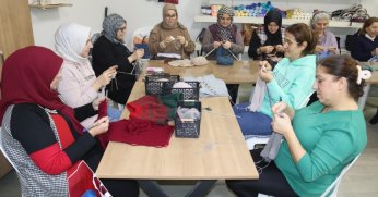 İZMEK kursları İZGİM’de faaliyete başladı